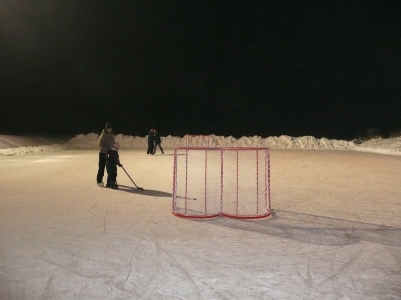 Winter X-Games 09 – Hokej a běžky